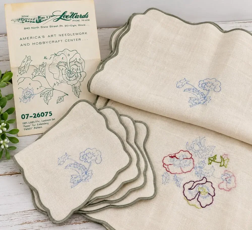 Vintage Embroidery Kit Linen Tablecloth Napkins Hand Floral Open No Thread